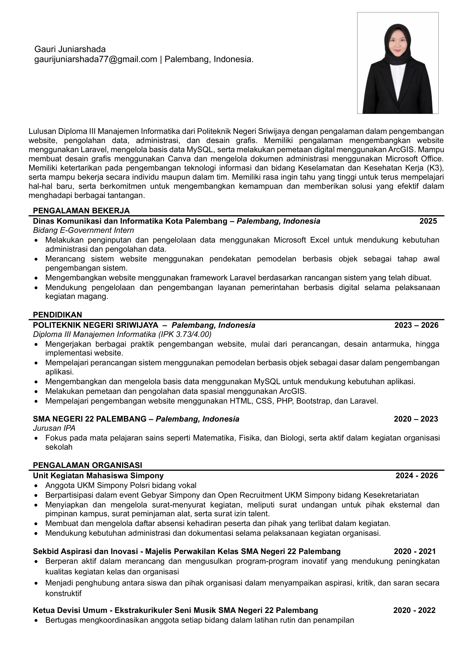 Curriculum Vitae Gauri Juniarshada - Halaman 1